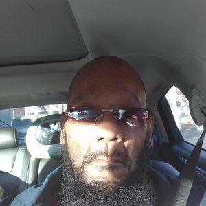 Meet your Posher, Sal